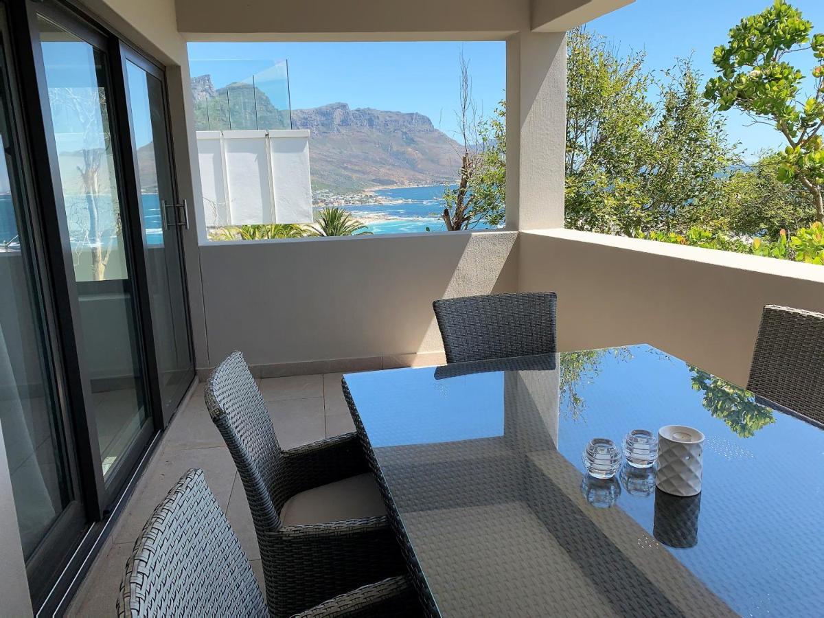 6 On Clifton - Spacious 2 Bedroom *